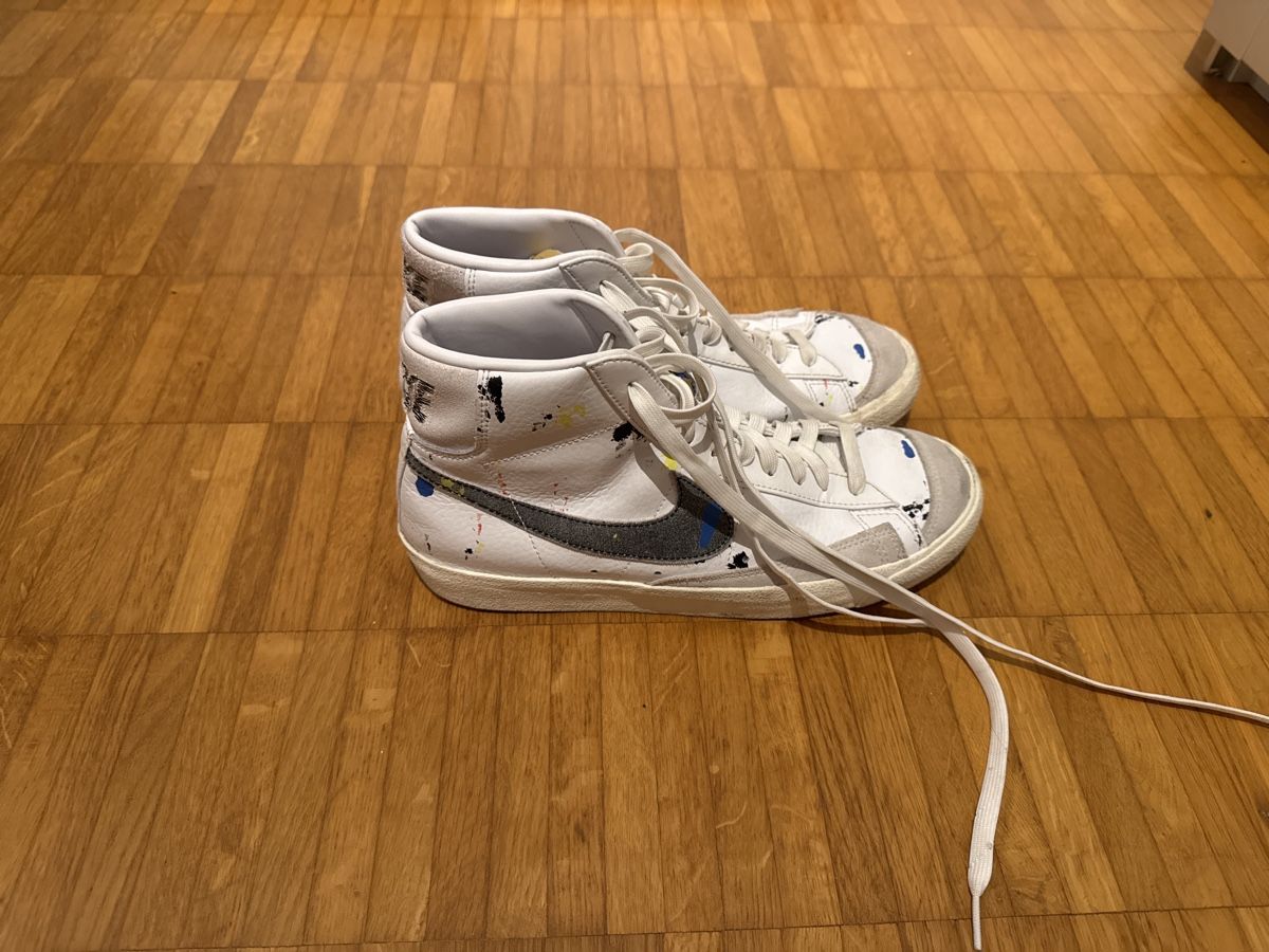 Nike Scarpe da uomo: Sneaker Nike weiss, Grösse 43 – Usato da Riehen venduto da rom_2bhm 1
