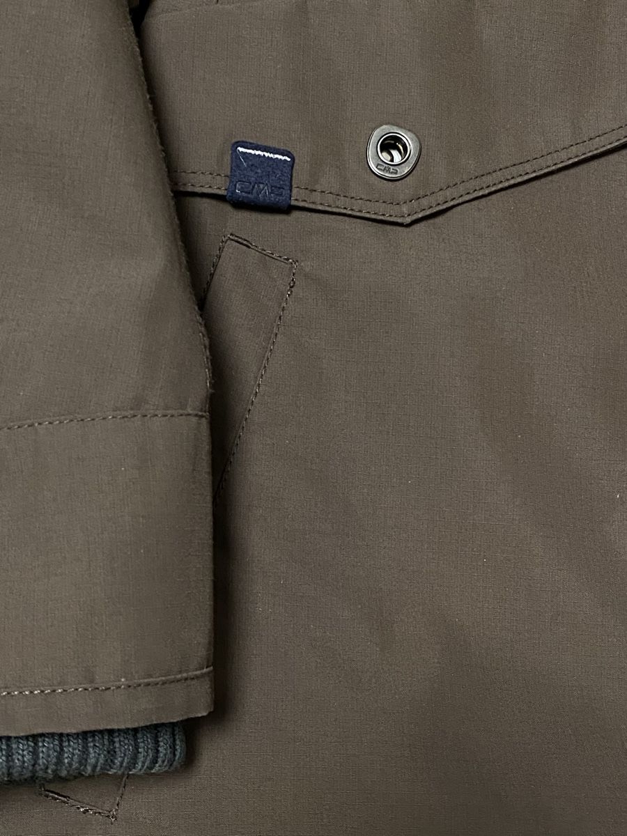CMP Jacken: CMP Winterjacke, Gr. M, Farbe braun – Gebraucht aus Ehrendingen von Uxaxa 7