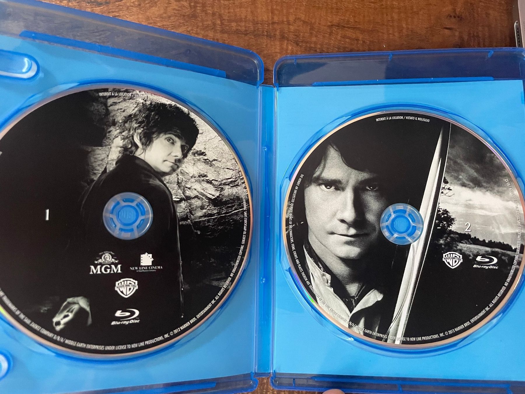Tous les DVDs: Le Hobbit (blu-ray) – Neuf avec emballage d'origine à Vevey par c_lathion 1