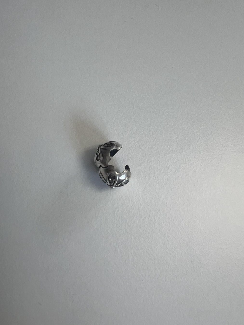 Pandora Ciondoli: Pandora Daisy Clip Charm Flower – Usato da Klosters venduto da jasmin-91 2