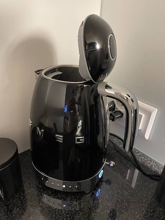 Bollitori: SMEG Wasserkocher Schwarz – Usato da Olten venduto da bay_fh8s 3