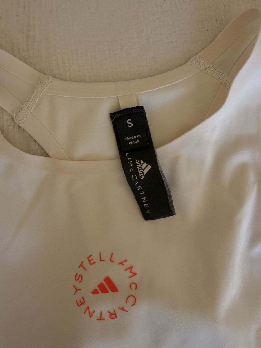 Stella McCartney Top: Stella Mccartney Top – Nuovo (secondo la descrizione) da Basel venduto da luc_tld6 1