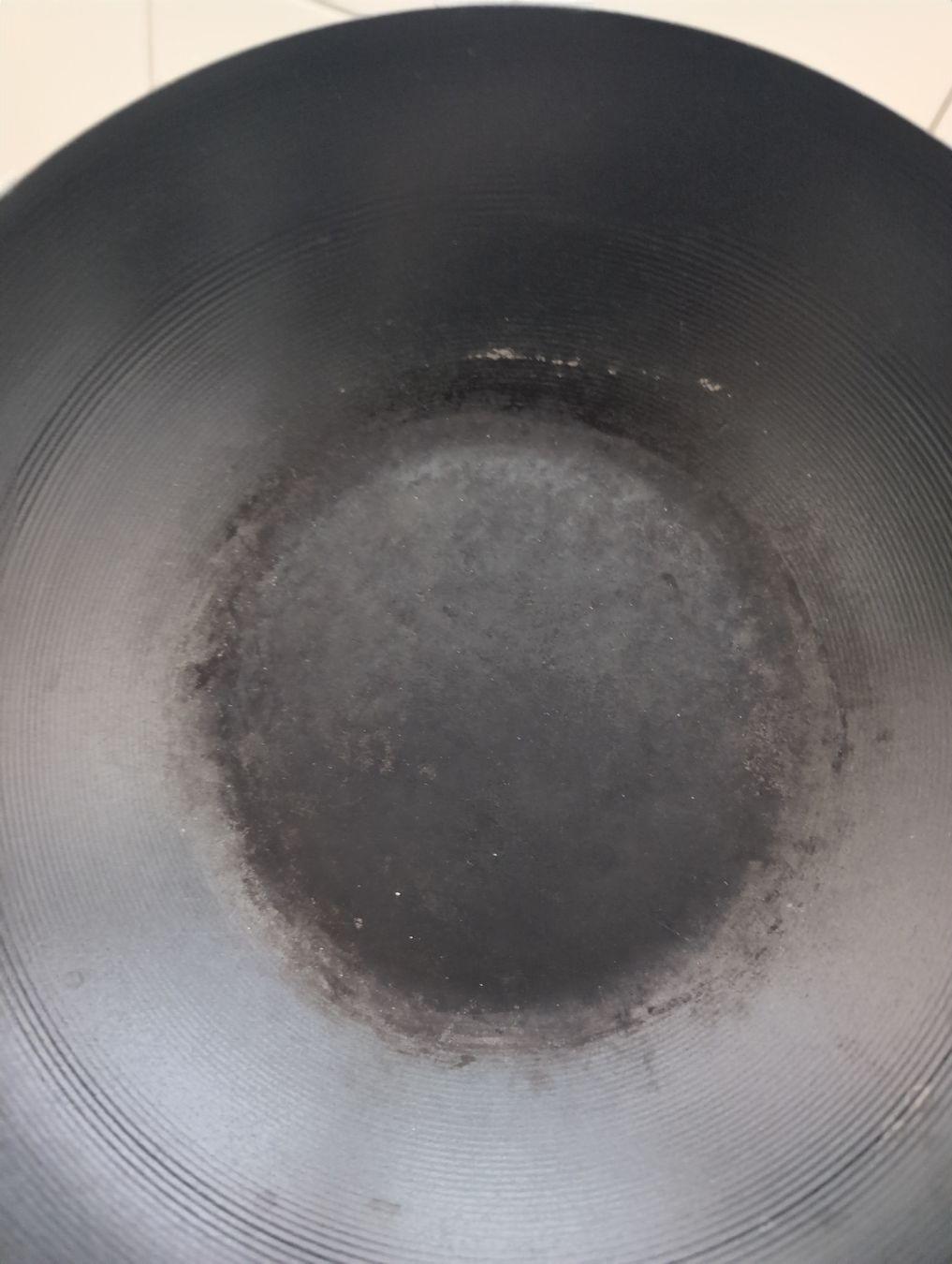 Appareils de cuisine: Wok en fonte – D'occasion à Zürich par emilyduchamp 1