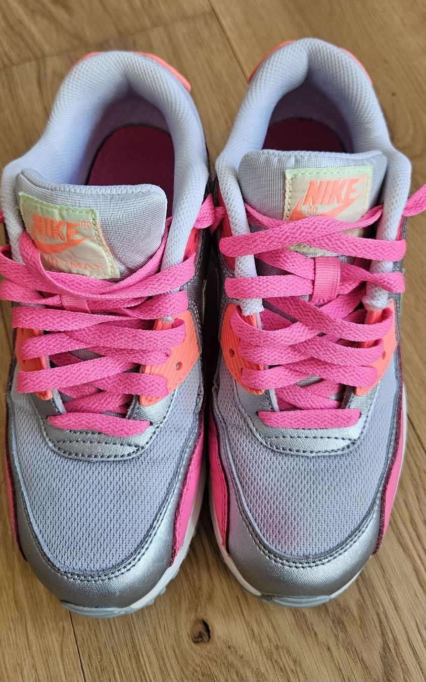 Nike Scarpe da donna: Nike Air Max 90, Grösse 37.5 – Usato da Tobel venduto da Nicci_dee 4