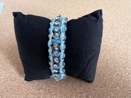 Hollister Armband mit Strass, hellblau, neuwertig!