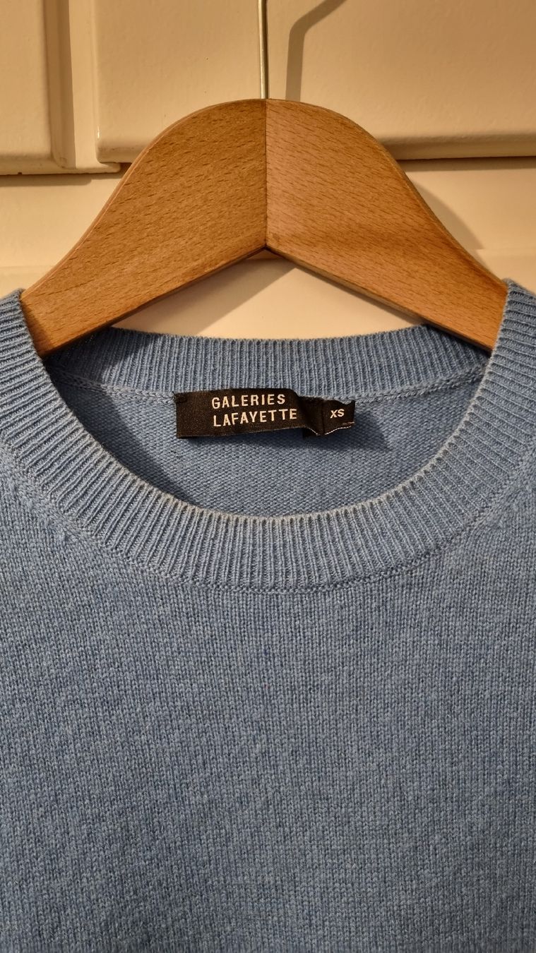 Maglioni & Felpe: Cashmere sweater by Galeries Lafayette – Usato da Zürich venduto da jul_l28v 1
