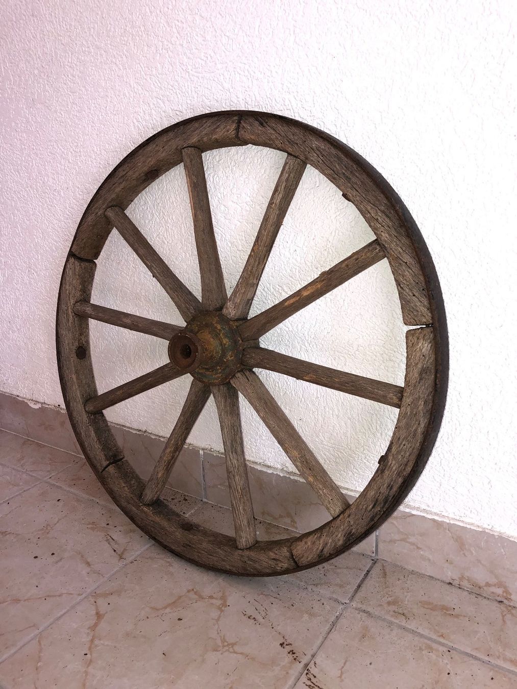 Tutte le decorazioni: Antikes Wagenrad (66 cm) - Vintage - Deko – Usato da Zürich venduto da swinguin 3
