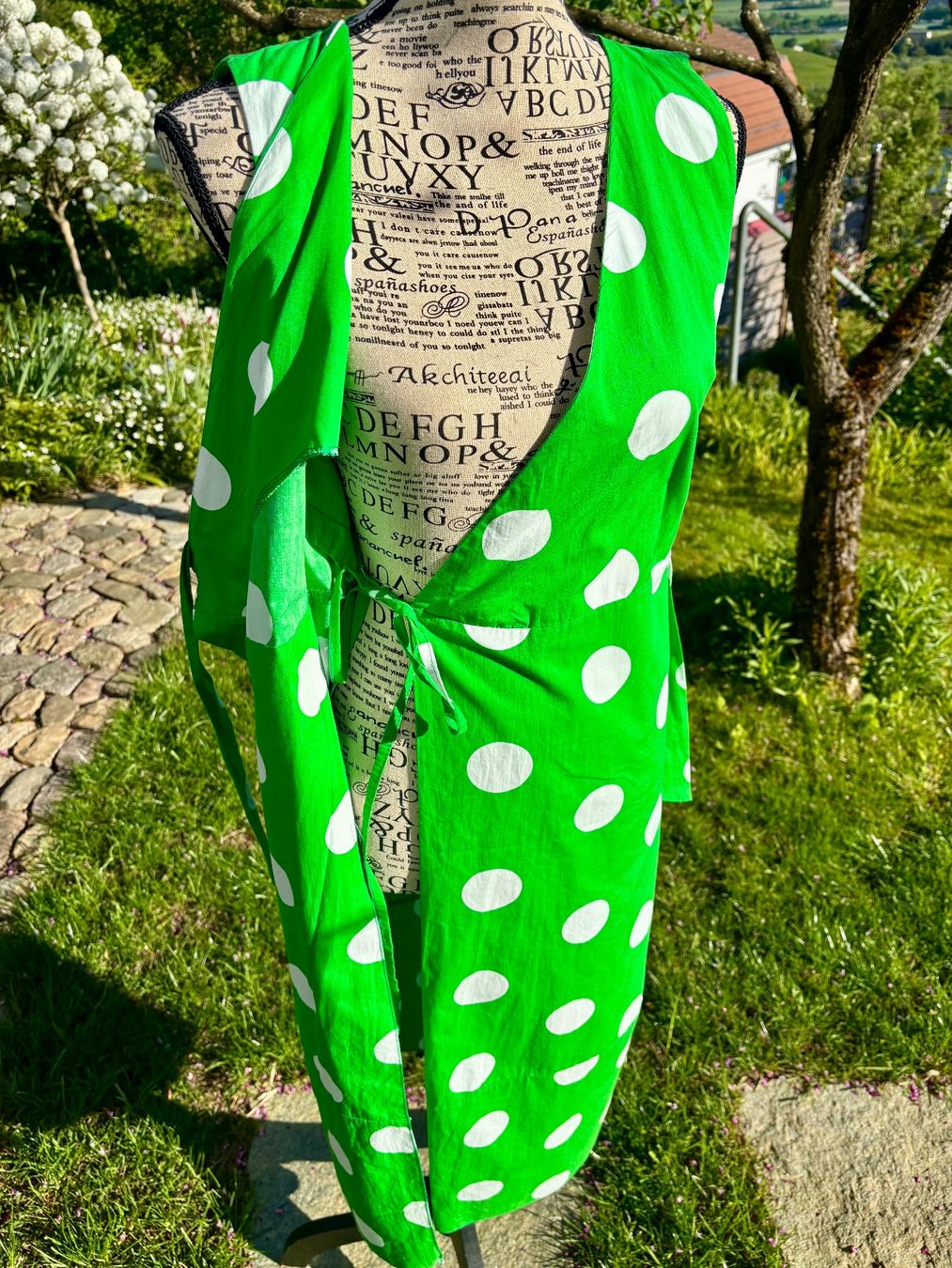 Vestiti: Wickelkleid / Bluse grün – Usato da Pfeffingen venduto da Dimitri1985 3