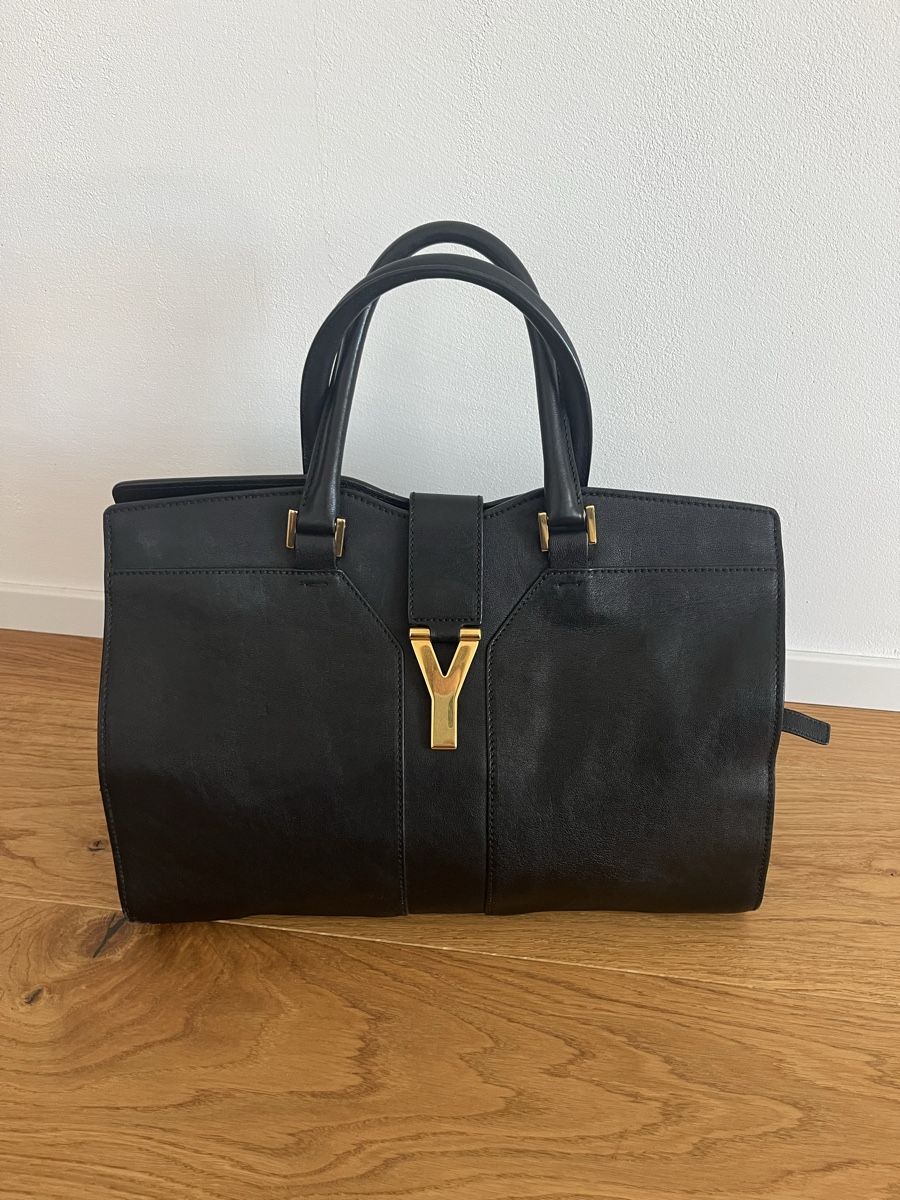 Saint Laurent Borse da donna: Yves Saint Laurent Classic Y Cabas Large – Usato da Tagelswangen venduto da ann_5kd5