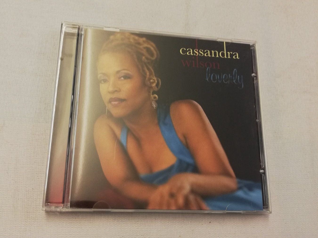 CDs: CASANDRA WILSON - LOVERLY – D'occasion à Bern par Vinylsound.ch
