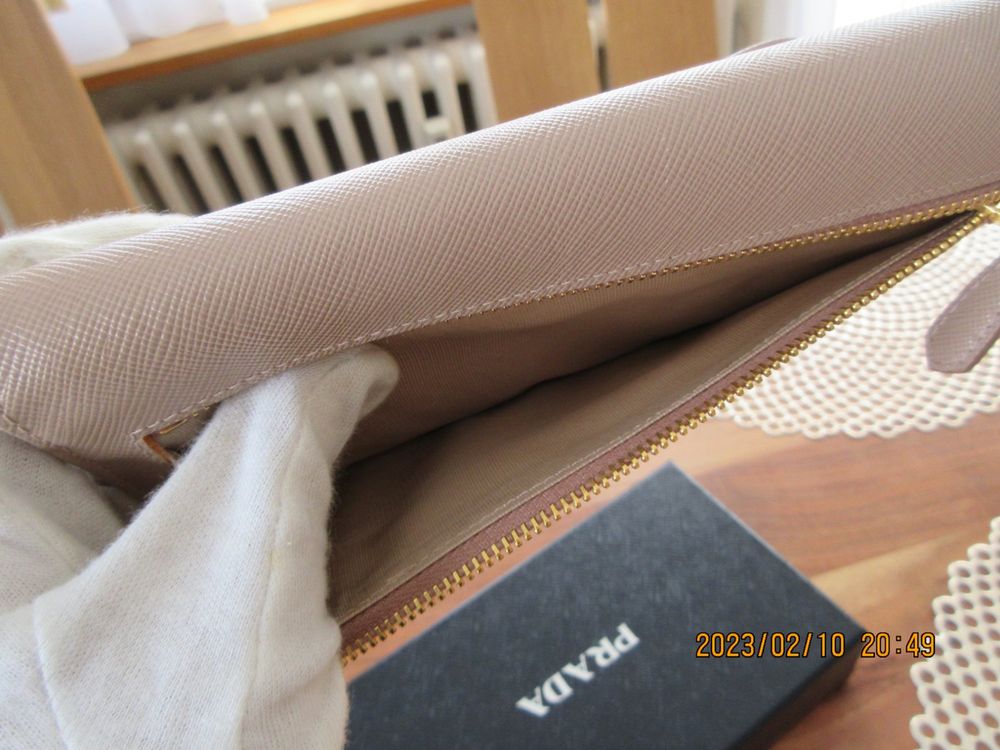 Prada Portamonete: PRADA SAFFIANO Ribbon beige Geldbörse/Portemonnaie/Wallet – Usato da Goldach venduto da mamakotzi 4