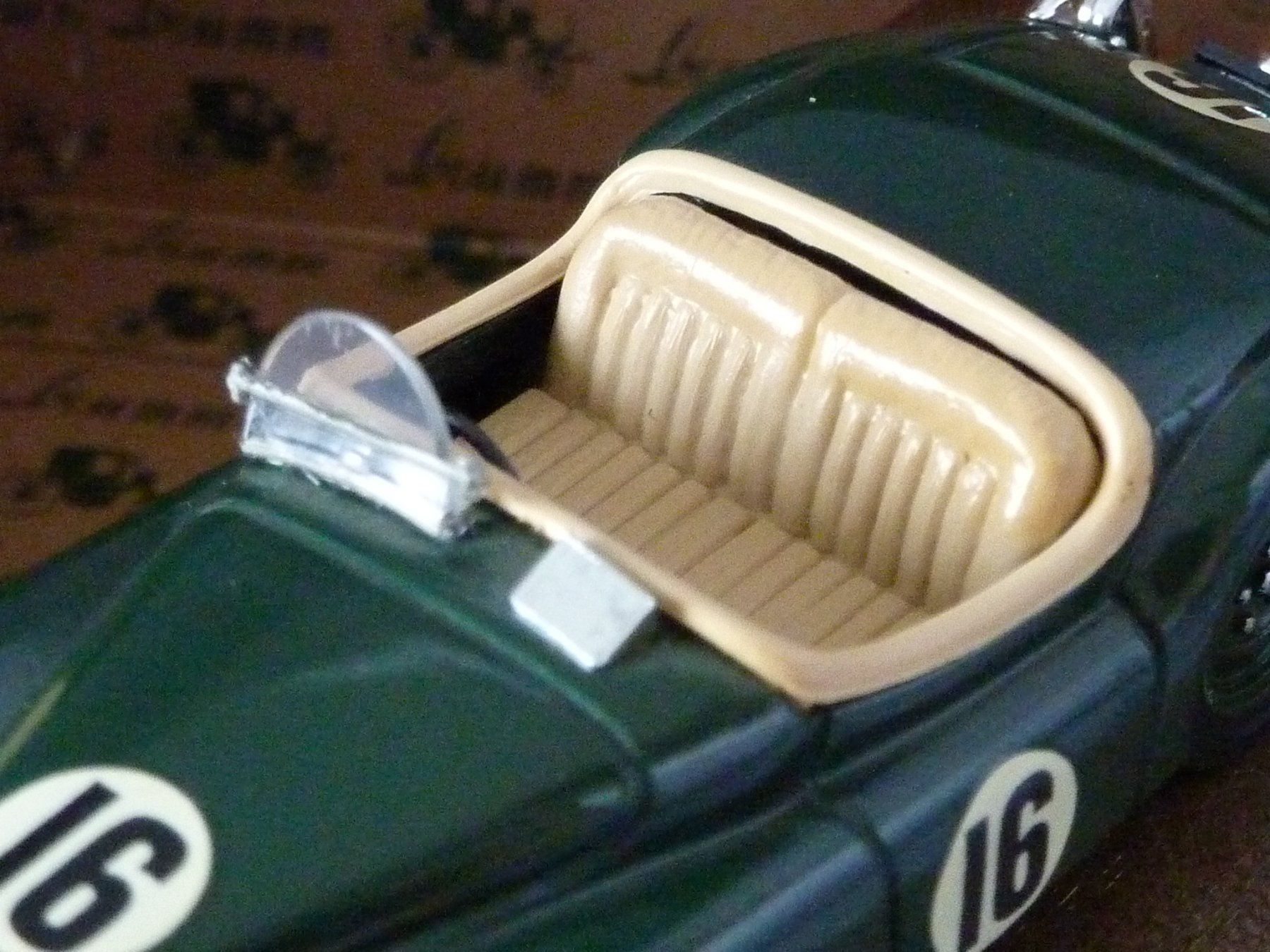 Jaguar Modellini d'auto: Jaguar XK 120 Race  1:43 – Nuovo e nell'imballaggio originale da Dürrenäsch venduto da modellautos4you 3