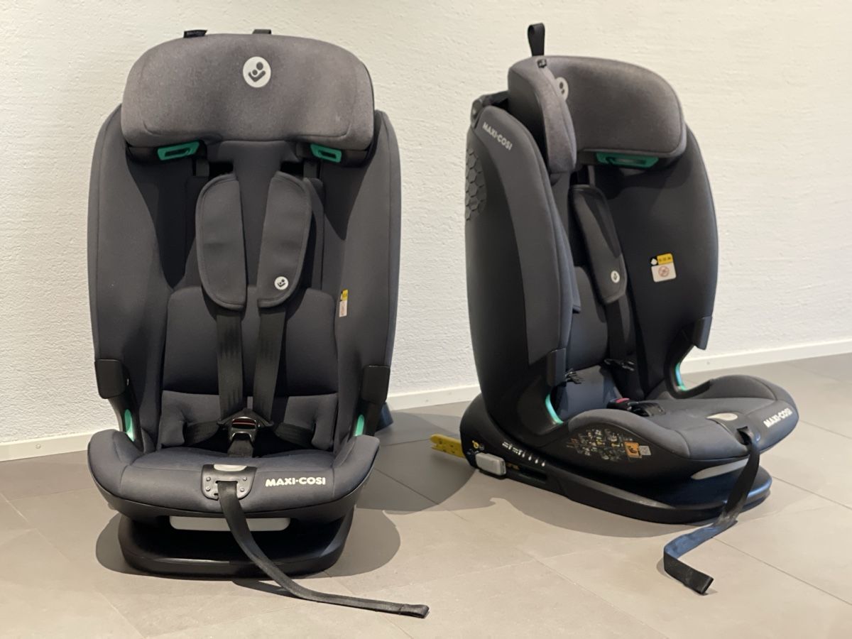 Maxi-Cosi Sièges auto: Maxi-Cosi Titan Plus i-Size Authentic Graphite – D'occasion à Oberarth par MaTla
