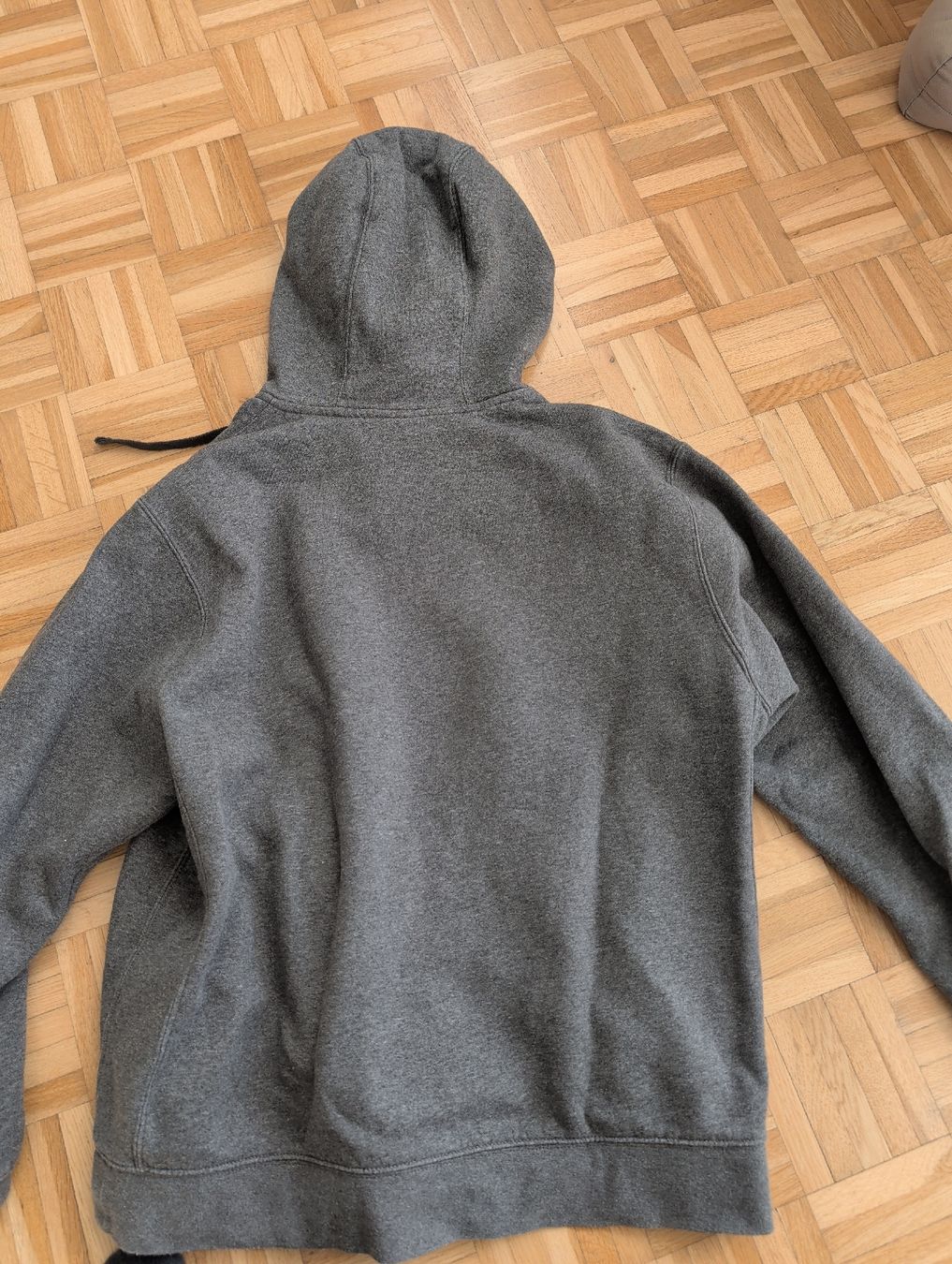 Nike Giacche: Nike Zip Hoodie Grau -  Grösse L – Nuovo (secondo la descrizione) da Buchs ZH venduto da ala_7rnk 2