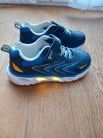 Baskets taille 32