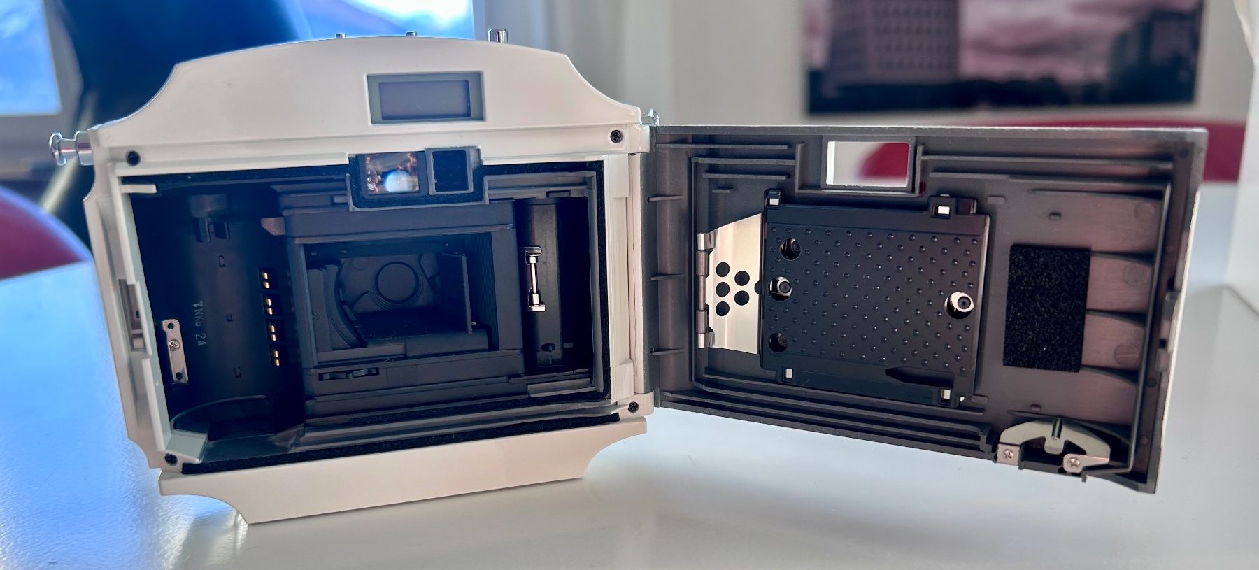 Olympus Fotocamera: Olympus Ecru Sammlerkamera,  Winter Schnäppchen – Nuovo e nell'imballaggio originale da Immensee venduto da Spengler8 2
