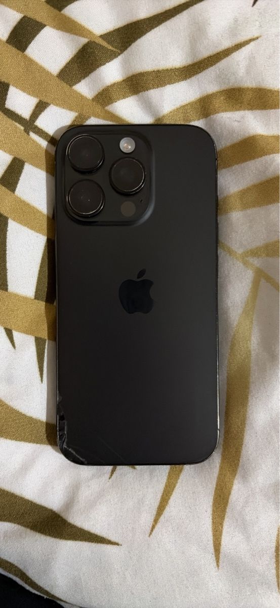 Apple Portables: iPhone 16 Pro 128GB – D'occasion à Heerbrugg par Privat1581 2