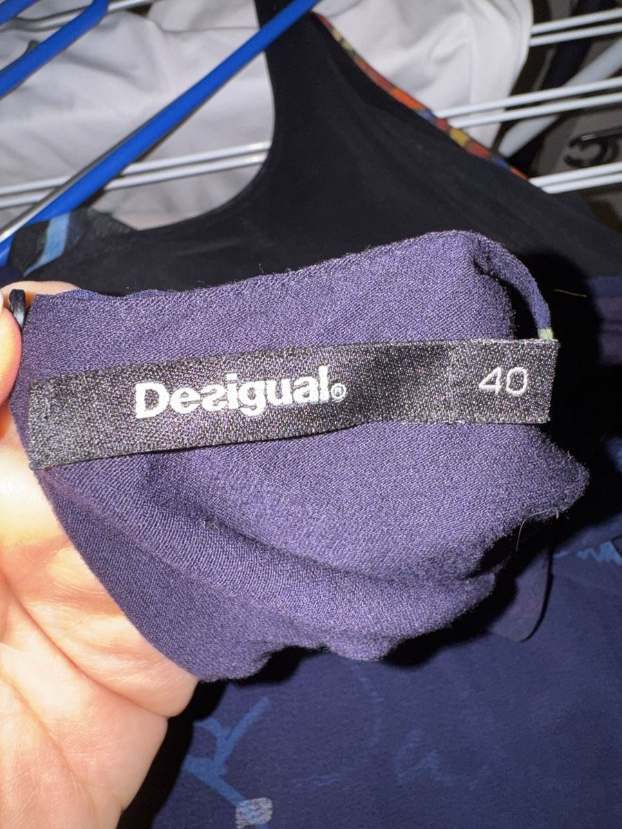 Desigual Kleider: Desigual Kleid dunkelblau Blumenmuster Grösse 40 – Gebraucht aus Samstagern von pipistrelli01 3