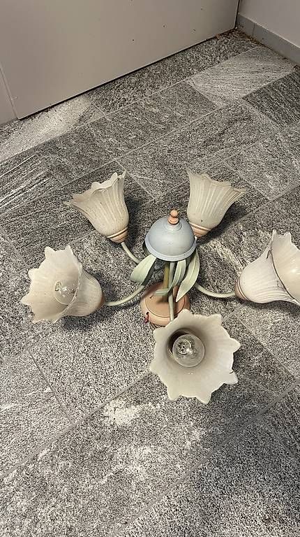Lustres & lampes de plafonds: Kronleuchter – D'occasion à Guntershausen par Coast