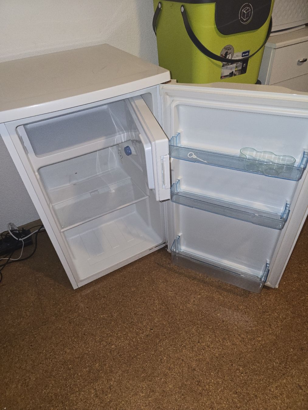 Kühlschrank: frigelux Mini Kühlschrank – Gebraucht aus Berikon von Ricardosx12