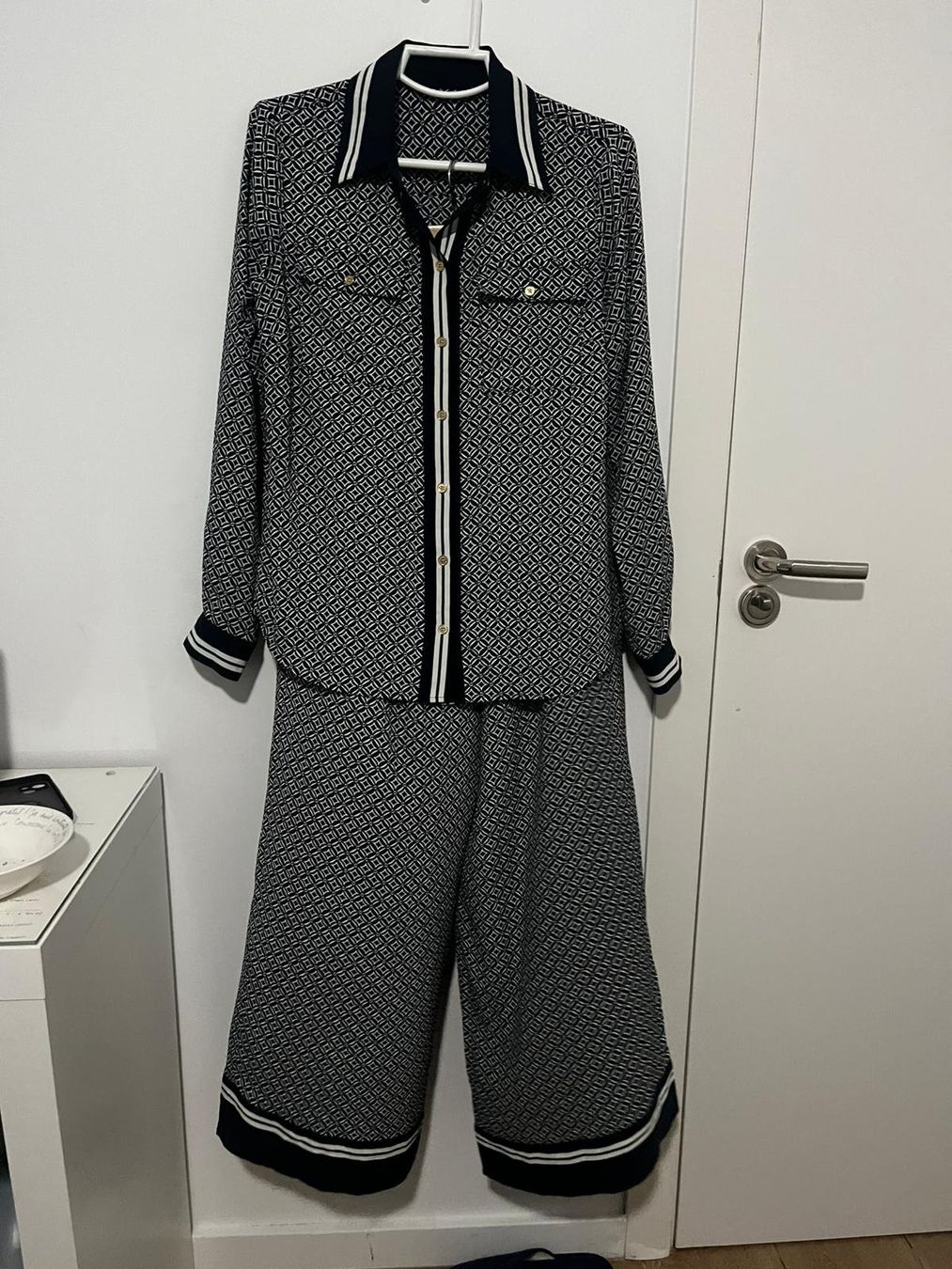 Michael Kors Blusen: Conjunto Michael Kors – Gebraucht aus Zürich von Lalita89