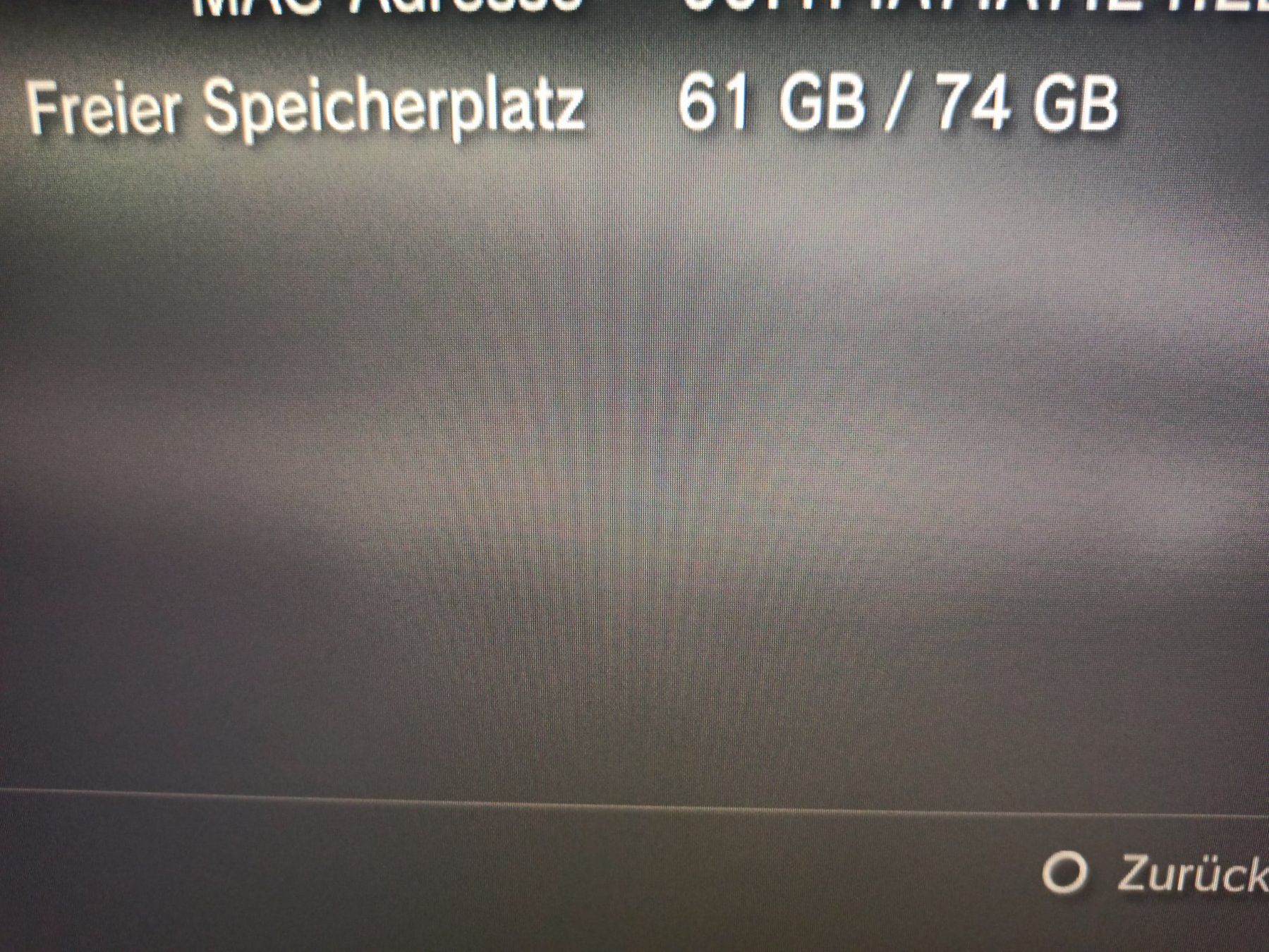 Sony Console: Firmware 4.80 PS3 FAT 80GB CECHL04 + Controller + 11Spiele – Usato da Oberweningen venduto da mar_87mx 8