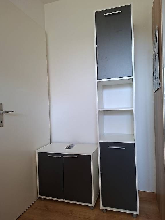 Mobili per bagno: Badezimmer Garnitur mit Unterschrank – Usato da Riedern venduto da jan_w6vy 2