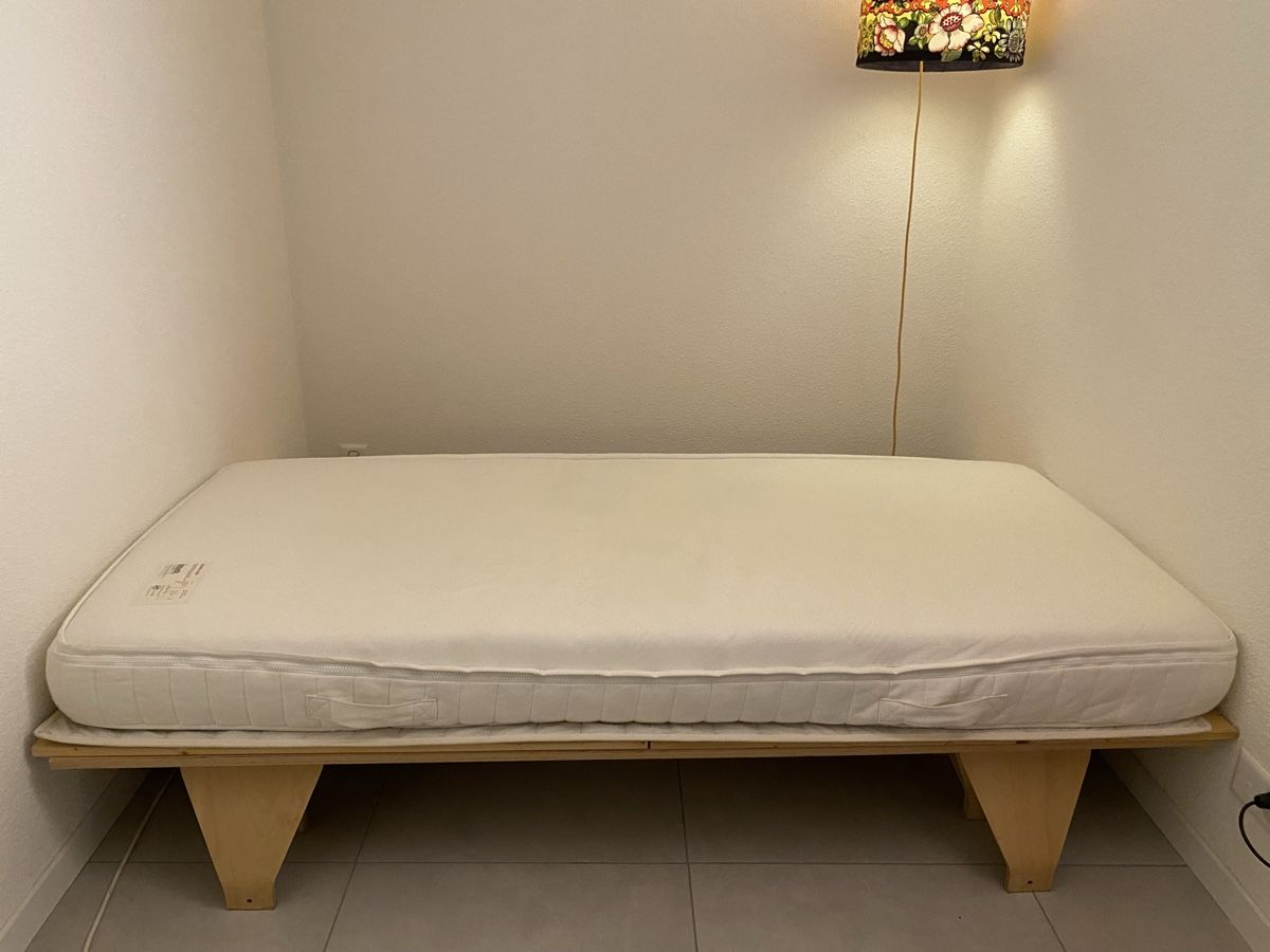 Materassi: Matratze DORMIENTE (nach Wunsch mit oder ohne Bett) – Usato da Biel/Bienne venduto da Projektorium