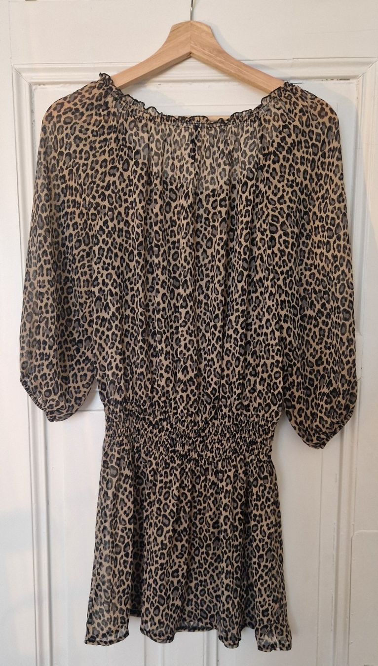 Zebra Vestiti: Zebra Leoparden Kleid Sommer Gr. S – Usato da Luzern venduto da Lucan_Valerius