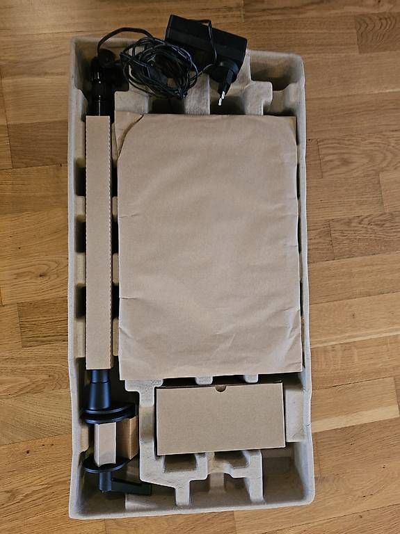 Lampade: NIE GEBRAUCHTE ELGATO KEY LIGHT – Usato da Zug venduto da Filipe_Na