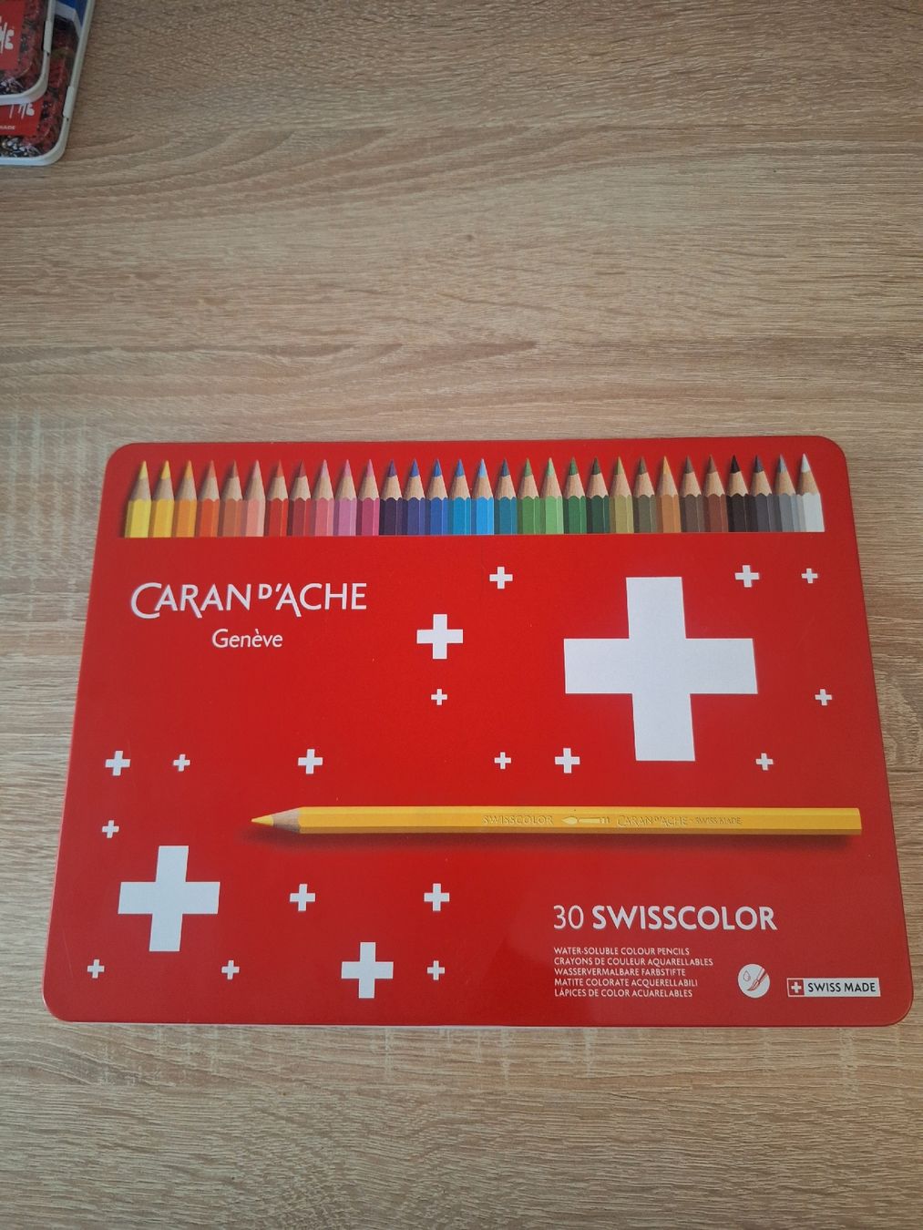 Colori: Carandache Farbstifte – Usato da Donat venduto da Lacvers