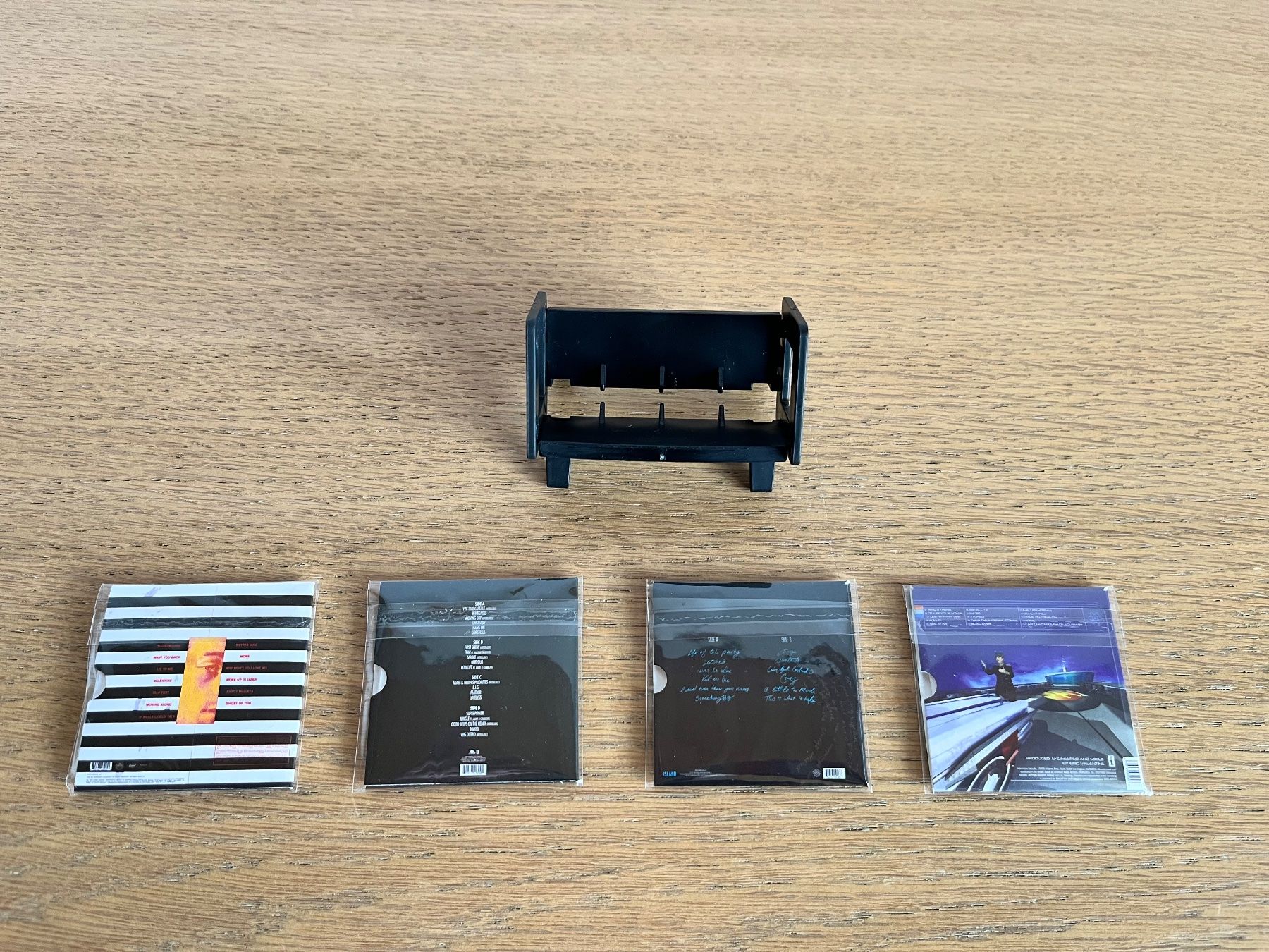 Spielzeuge: Zuru Mini Brands - Vinyl – Neu und originalverpackt aus Gerzensee von SanZero78 1