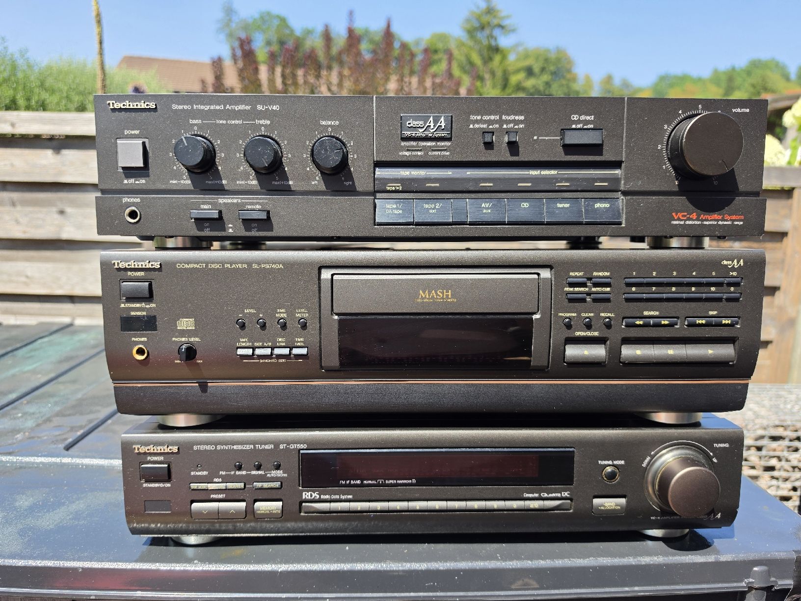 Technics Verstärker: Div Technics Komponenten für Bastler – Defekt aus gränichen von gecko1968 1
