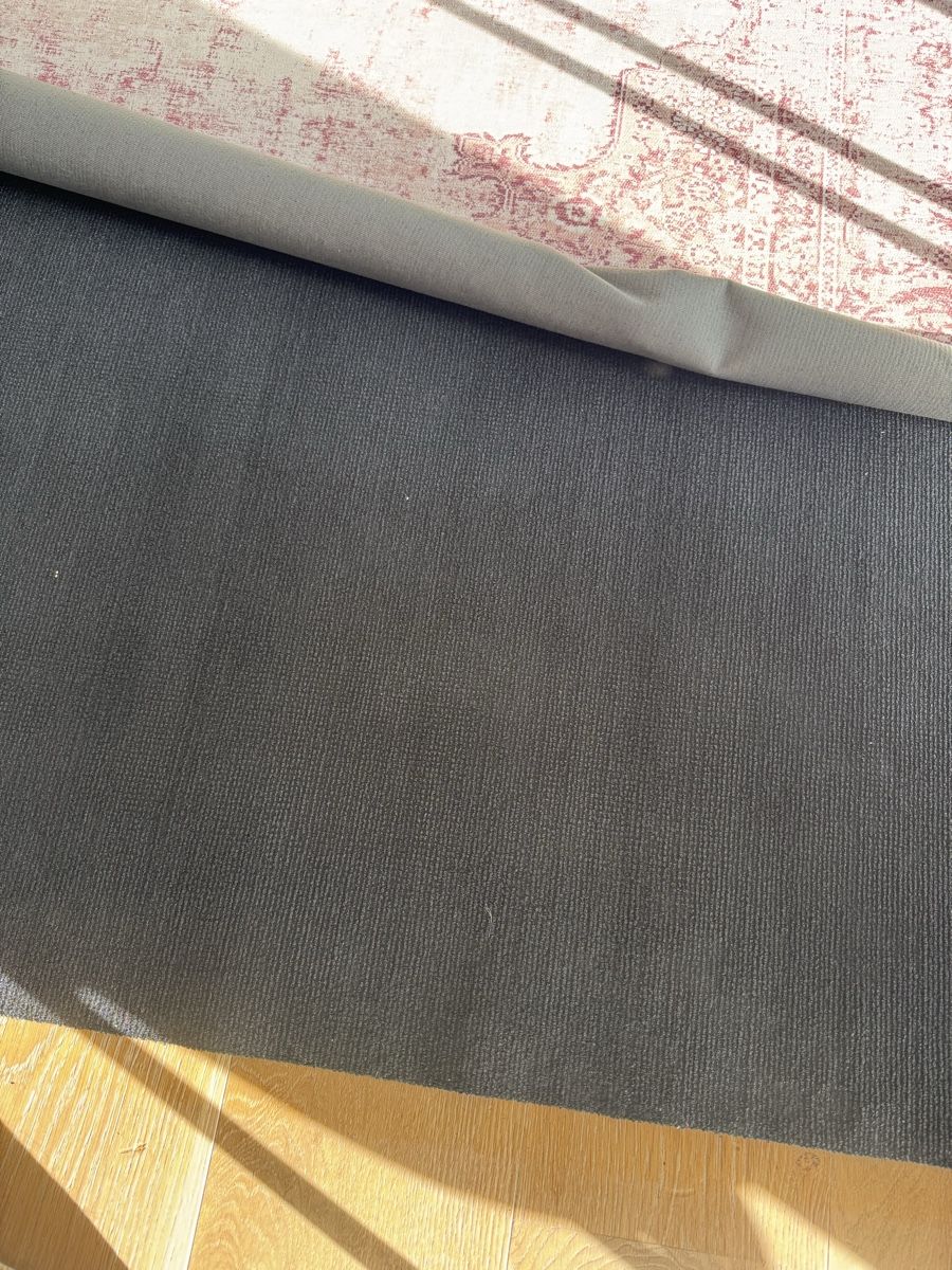 Tappeti: Helia Granat Teppich - Gebraucht – Usato da Uerikon venduto da MarkBaumann 2