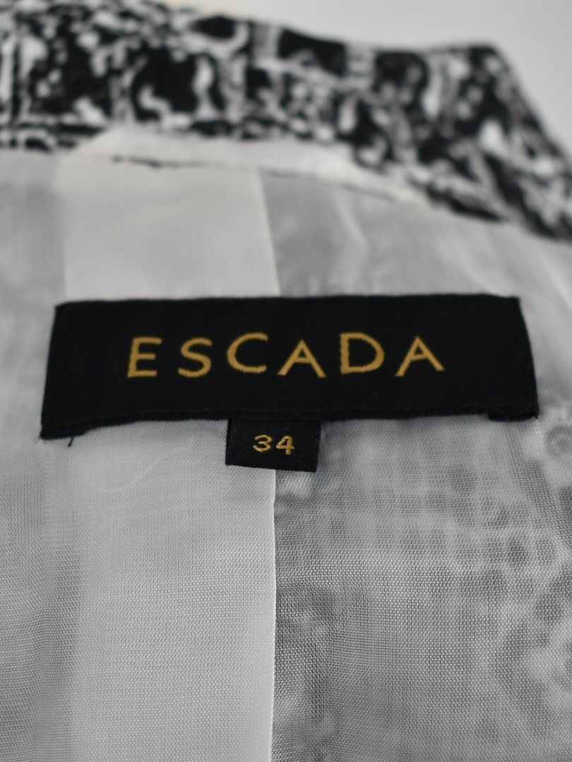 Escada Giacche: Escada Blazer Gr.34 neuwertig – Nuovo (secondo la descrizione) da Nürensdorf venduto da 2ND_STORY 6