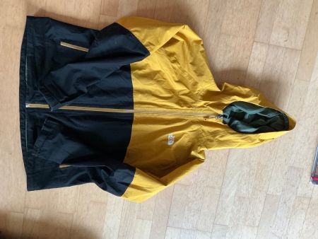 The Northface Regenjacke schwarz gelb Gr. XL