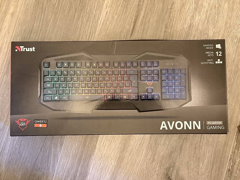 Manettes: Vendo accessori vari per pc – D'occasion à Cadenazzo par Danny_D 4