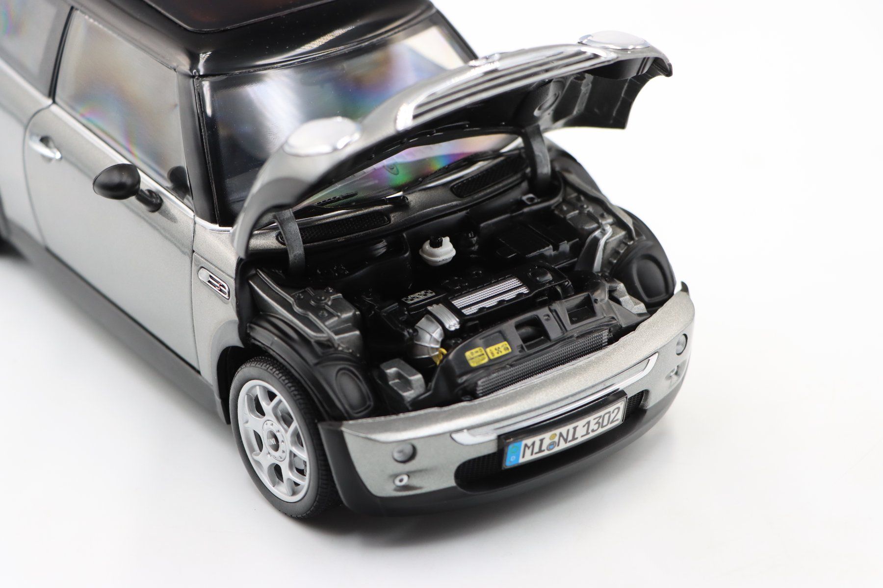 Cooper Modellautos: Mini Cooper S 2002 1:18 Kyosho – Neu (gemäss Beschreibung) aus Bühl b.Aarberg von modelldiecast 8