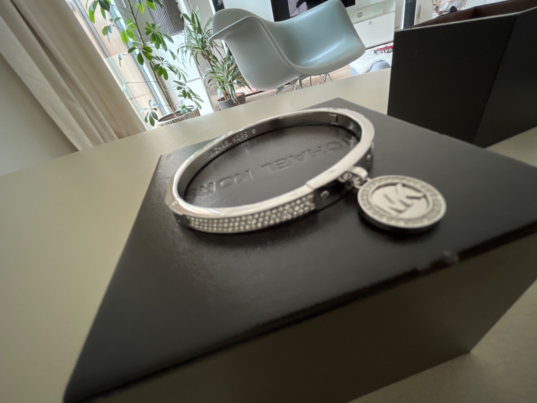 Michael Kors Bracciali & Braccialetti: Michael Kors Armspange – Usato da Nänikon venduto da Delonghi 1
