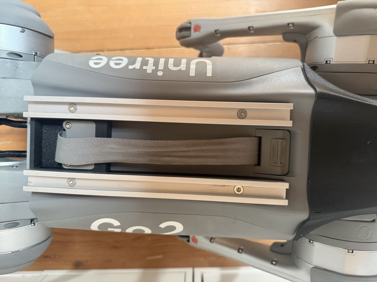 Spielzeuge: Unitree Go2 Pro – Robot quadrupède – Gebraucht aus St-Imier von Joao_ze 4