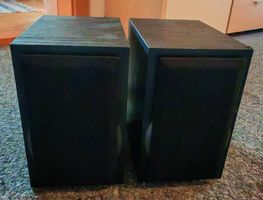 2 Regal-Bassreflex Lautsprecher-Boxen