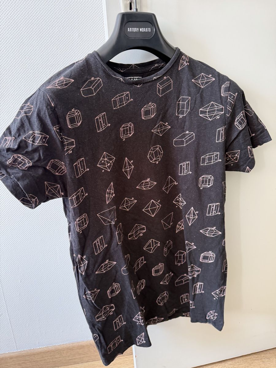 Camicie, T-shirt & Polo: 10 T shirts size S – Usato da Luzern venduto da nkl_58gd 6