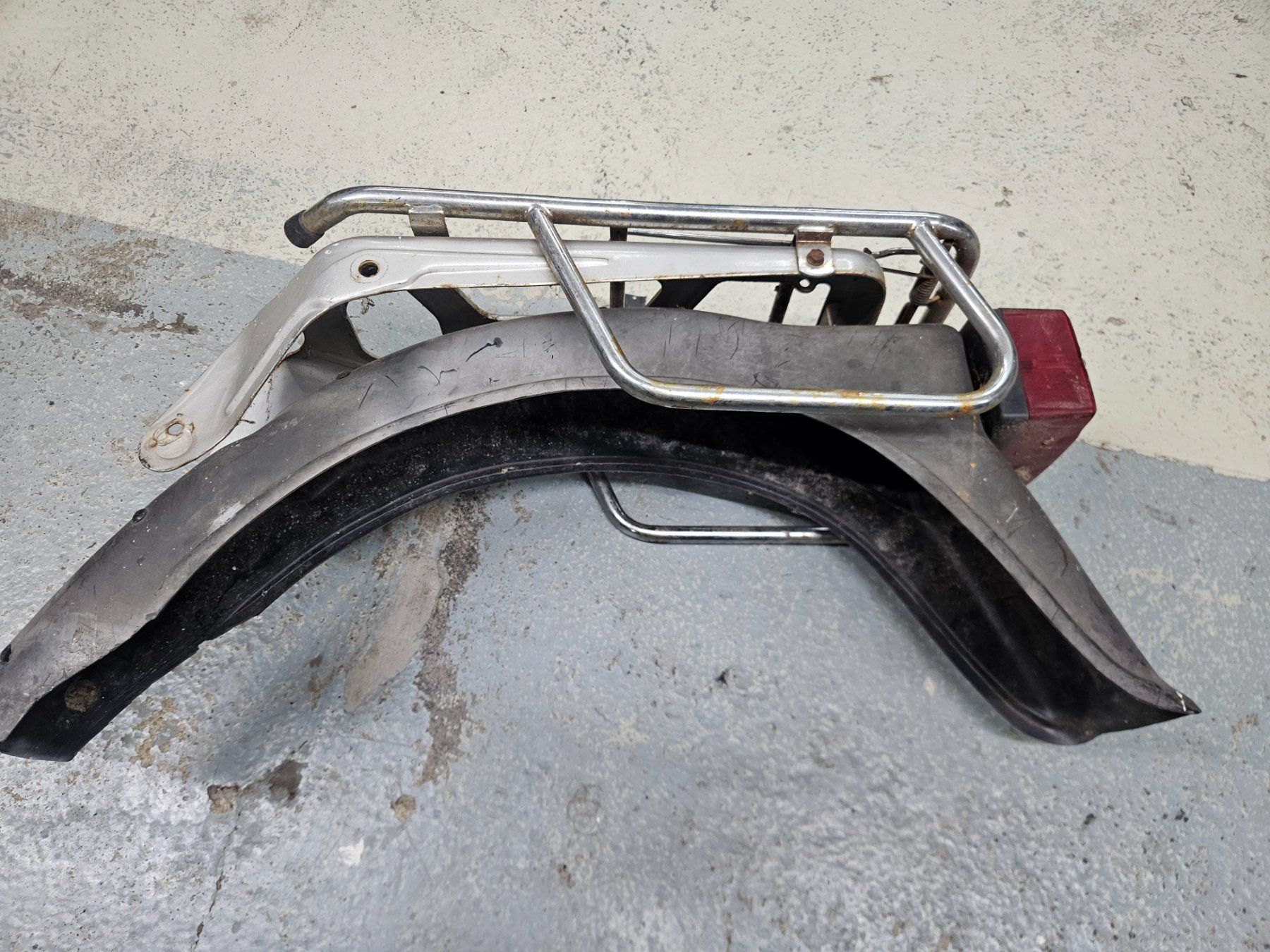 Pony Mofa-Ersatzteile: Gepäckträger Pony GTX – Gebraucht aus Mellingen von jea_hkf9 4