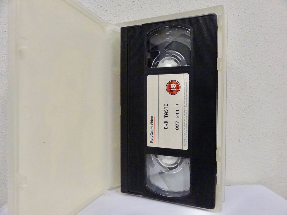 VHS BAD TASTE KULT VON PETER JACKSON Kaufen auf Ricardo