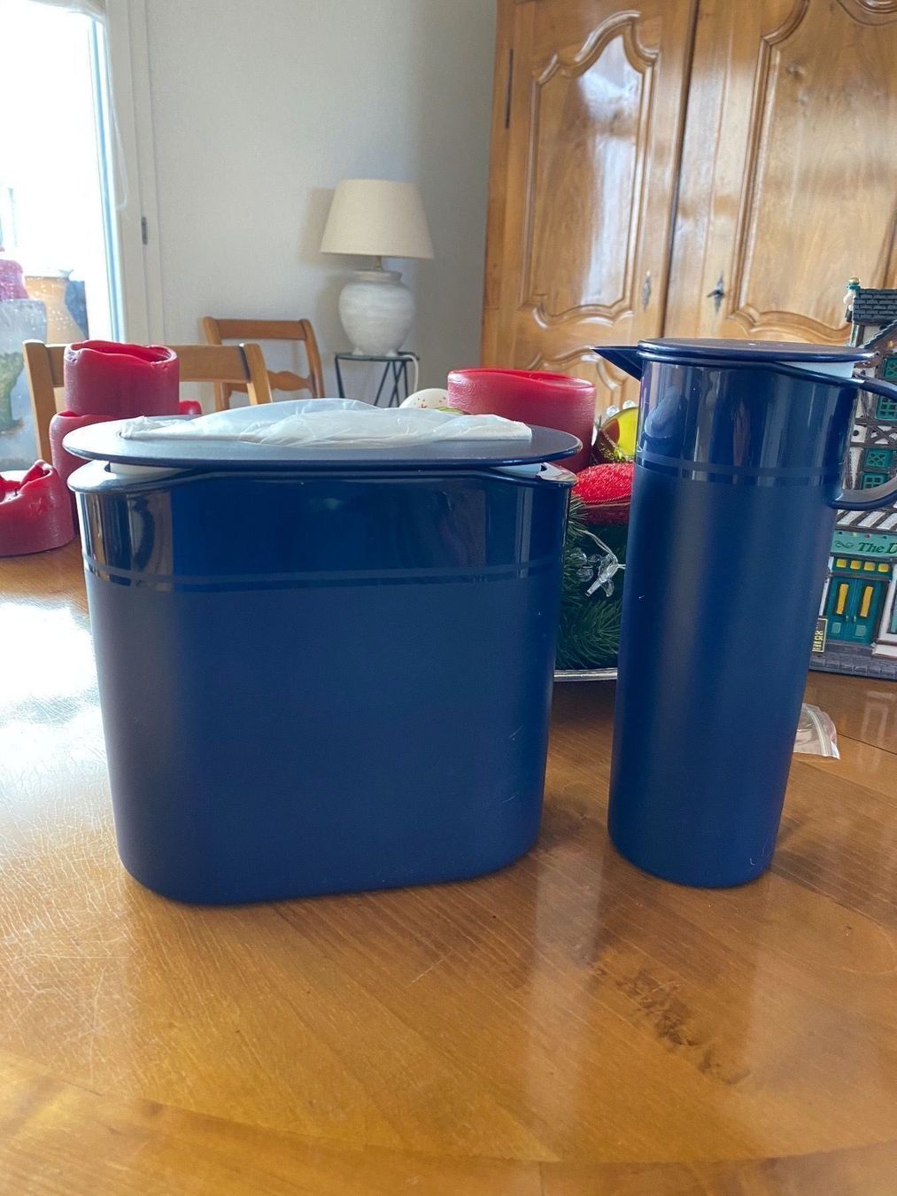 Contenitori & Simili: Tupperware pichet + seau à glaçons – Nuovo (secondo la descrizione) da Pfaeffikon ZH venduto da BACozAfer 2