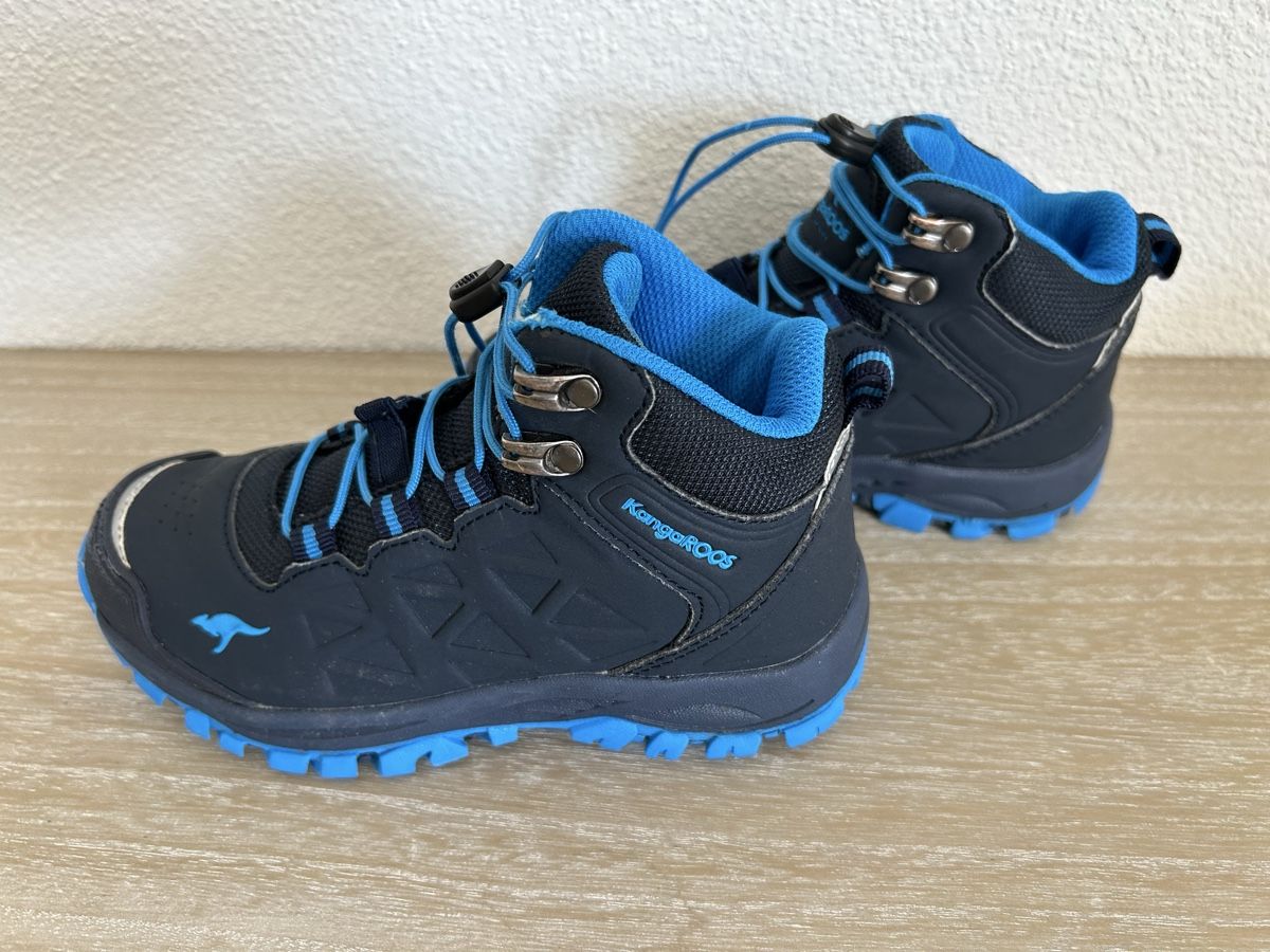 Scarpe per ragazzi: Kinder Wanderschuhe Gr. 30 KangaROOS, Top Zustand  – Usato da Wolhusen venduto da eve_m6cg 1