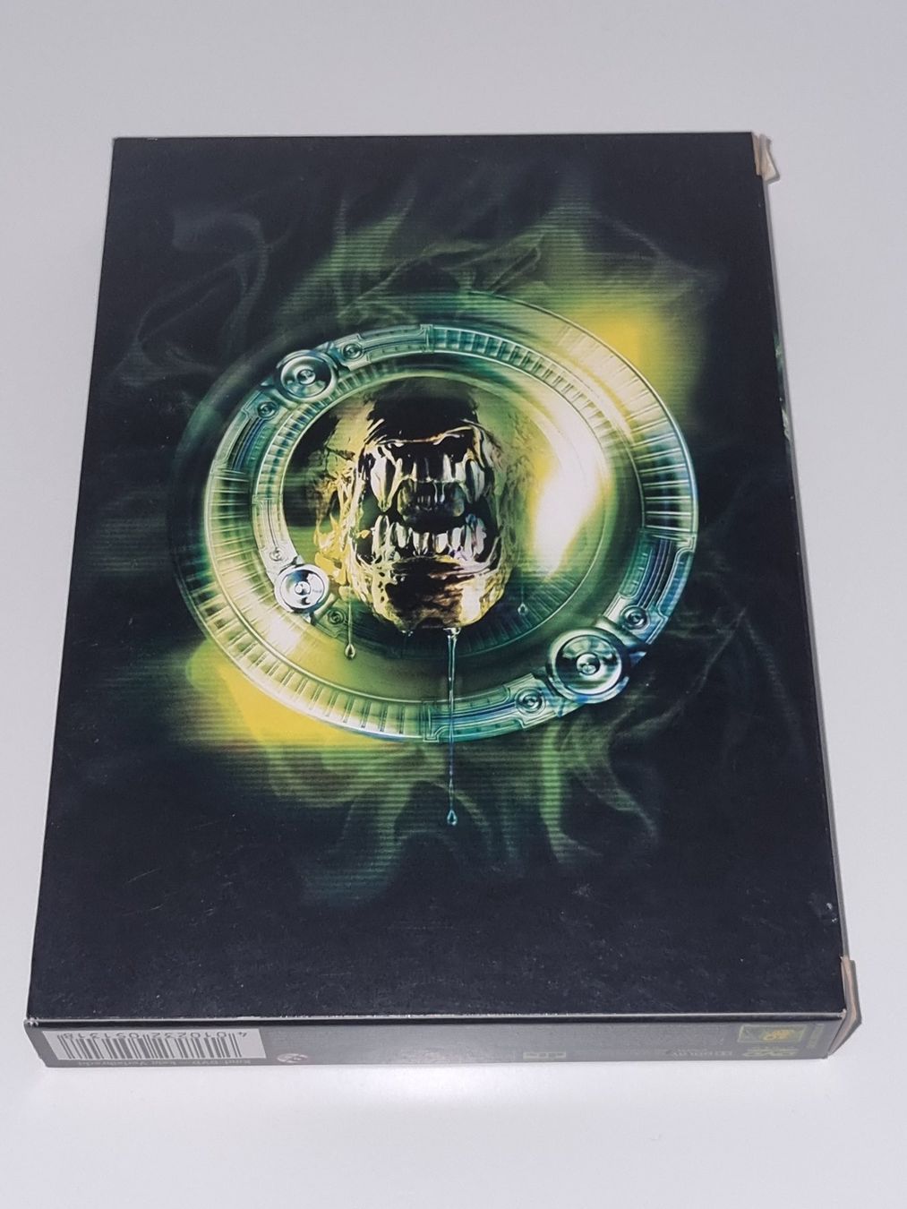 Tutti i DVDs: DVD: Alien - Die Saga auf 5 DVDs – Usato da Ehrendingen venduto da Thomas_2 5