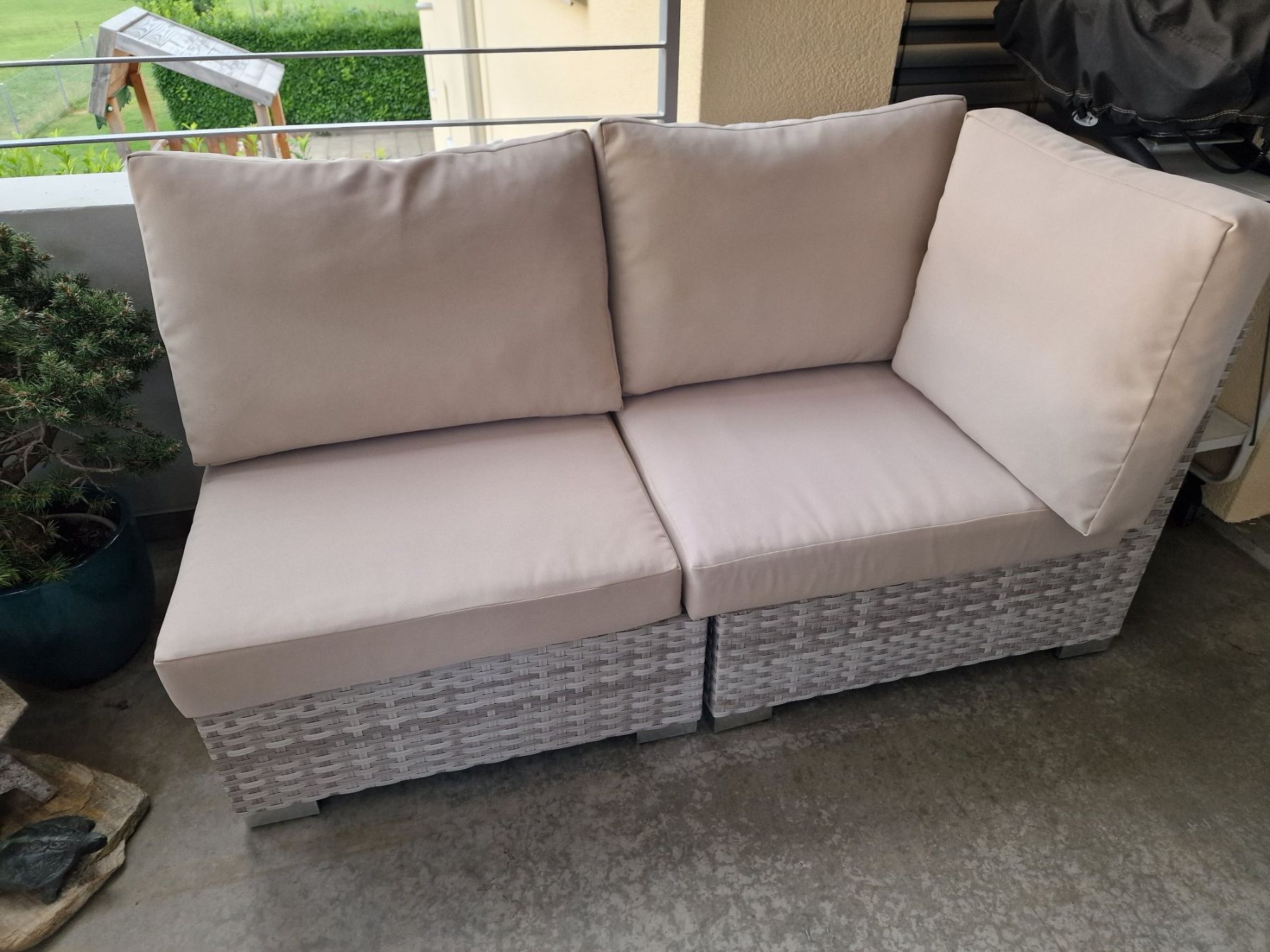 Divani: Outdoor Sitzecke, hellgrau-beige – Usato da Altendorf venduto da ani_st2d