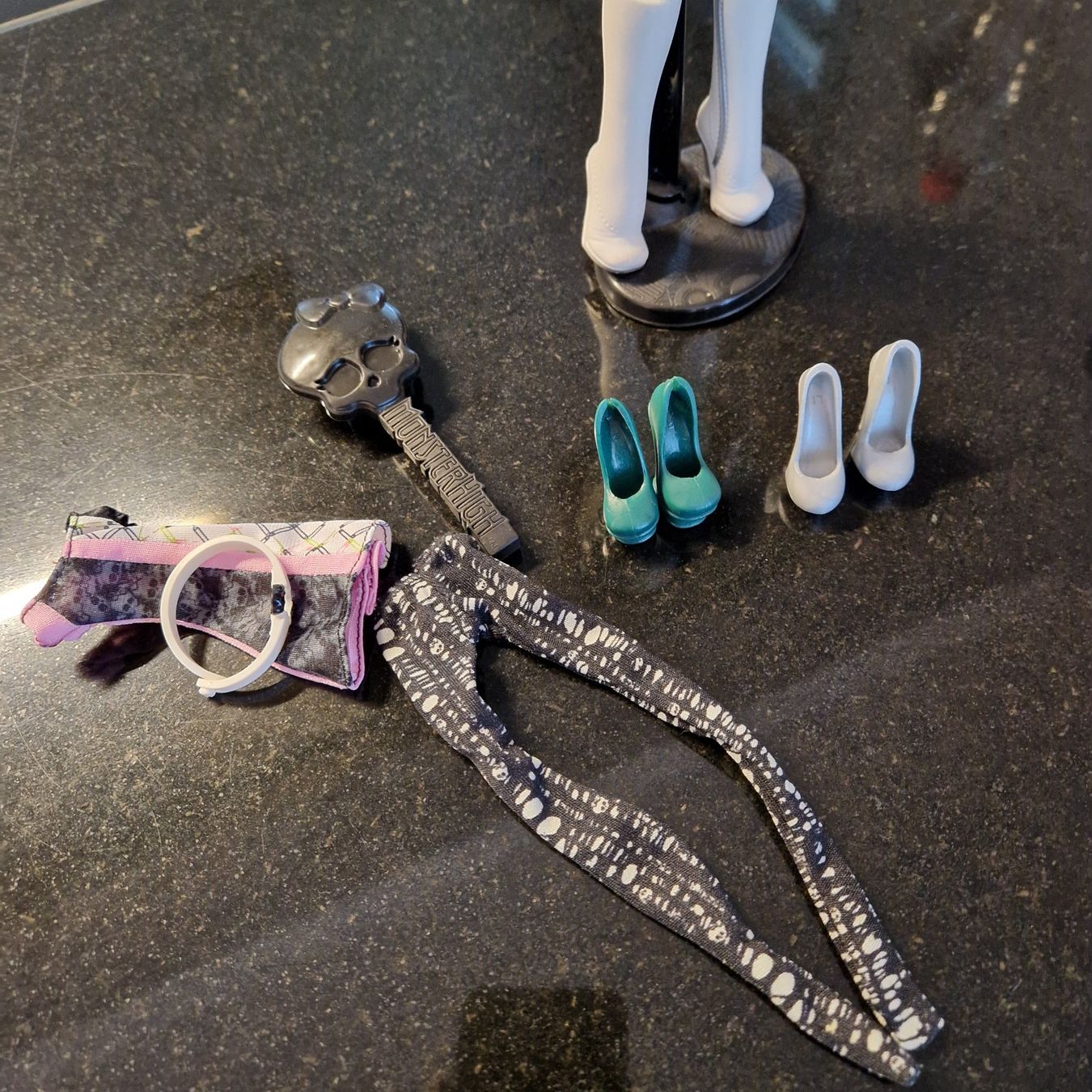 Bambole: Monster High Scarah Screams, 2013, Neuwertig – Usato da Gränichen venduto da sunchi07 2