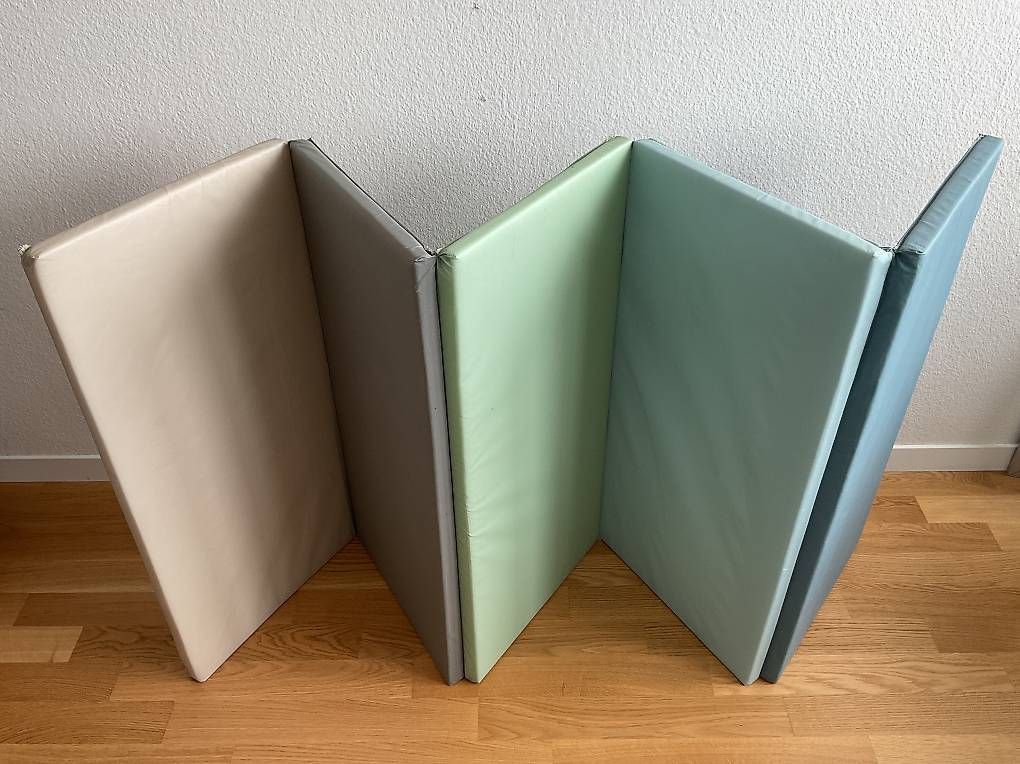 Spielmatte: PLUFSIG Gymnastikmatte // Tapis PLUFSIG // PLUFSIG Play Mat – Gebraucht aus Cologny von els_tvj8 1